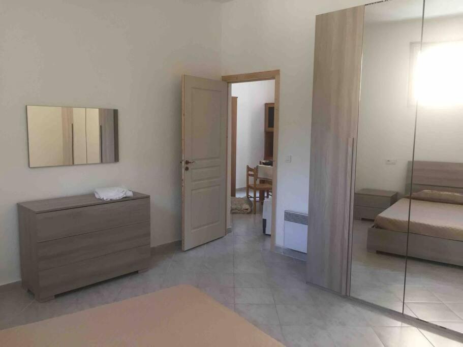 Calme Et Tranquillite Et Un Soupir Vila Menton Exterior foto